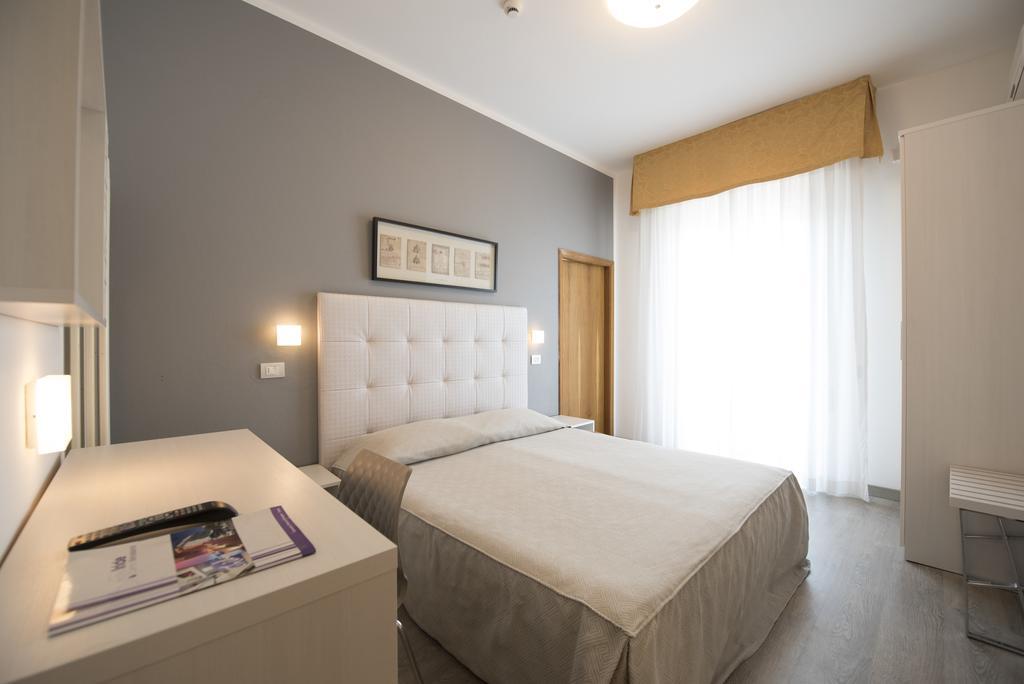 Hotel Iride & Spa Cesenatico Exterior foto