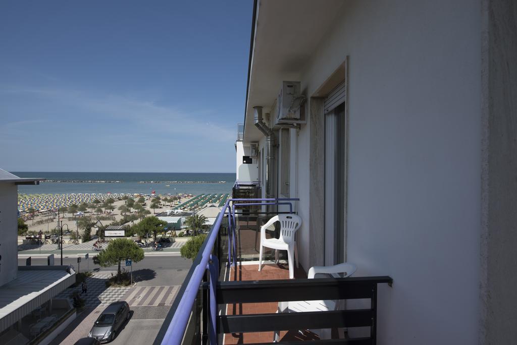 Hotel Iride & Spa Cesenatico Exterior foto